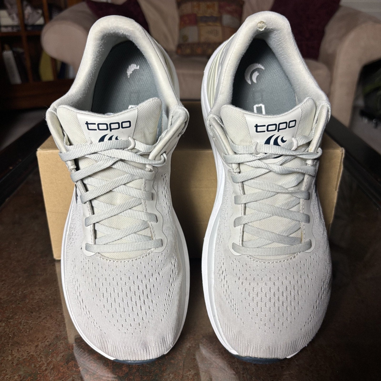 Topo Athletic Ultrafly 4 Shoes Mens Size 10.5 Grey Road Running 5MM Drop Sneaker