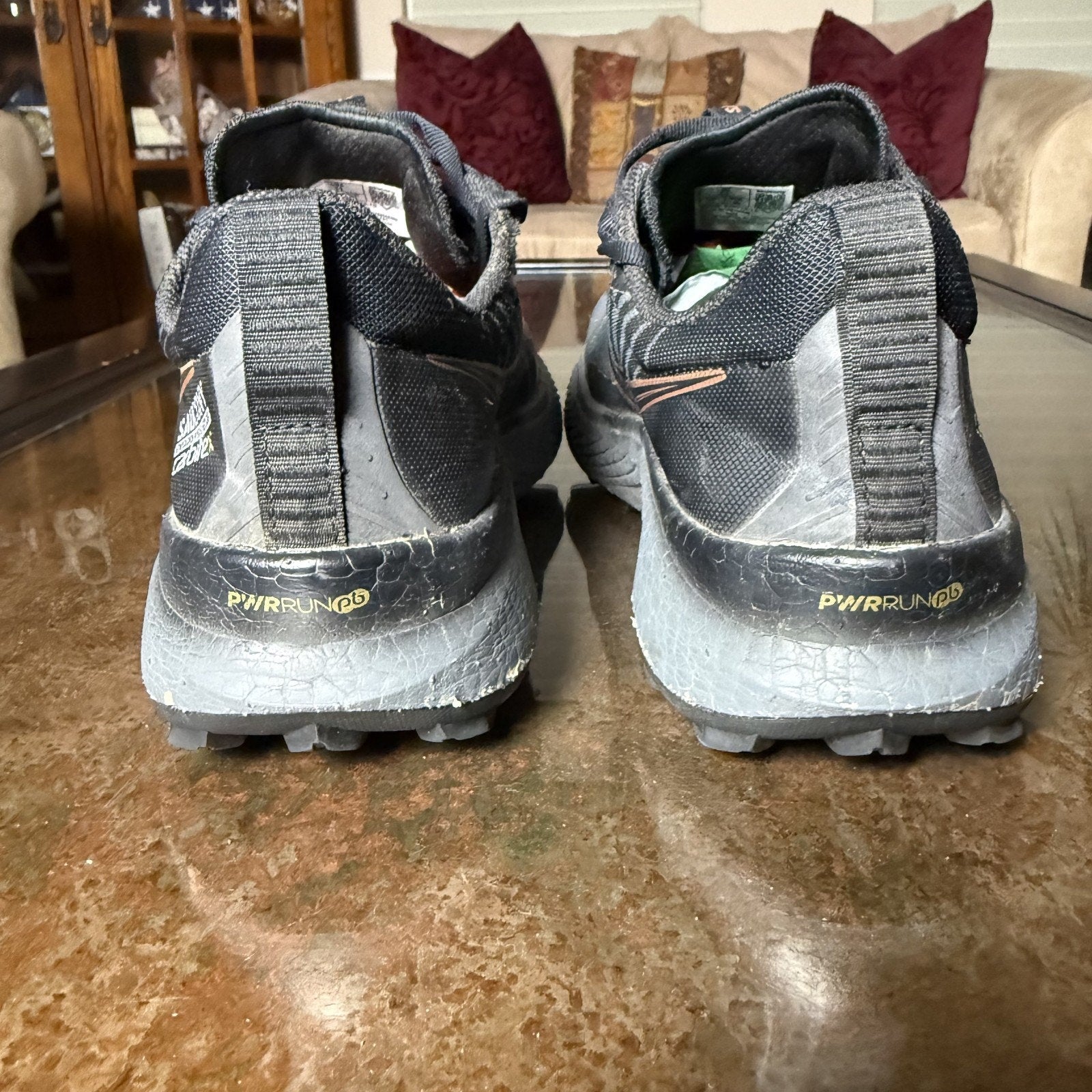 Saucony Endorphin Edge Shoes Mens 11 Black Grey Trail Running Outdoor Sneakers