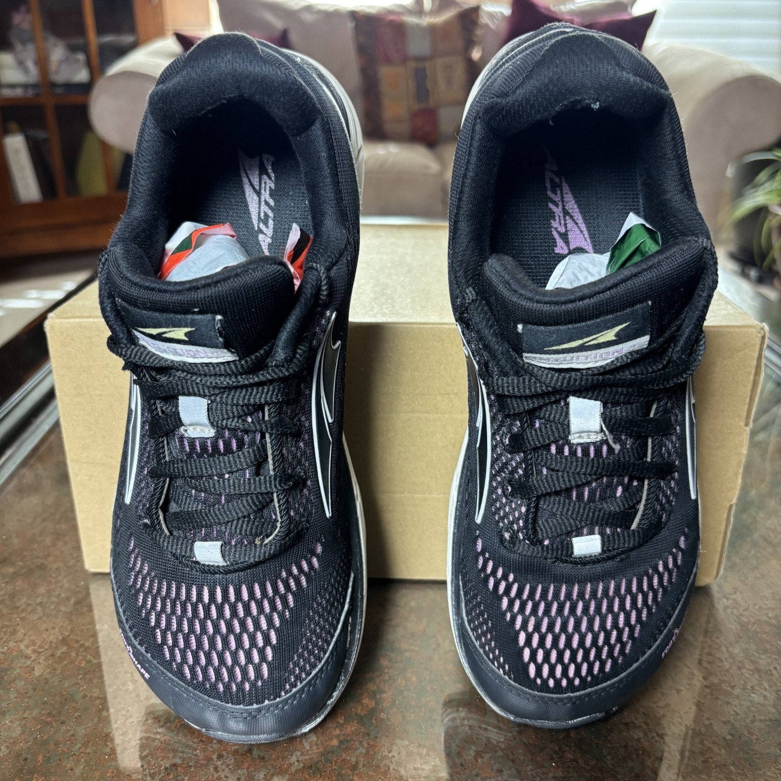 Altra Intuition 4 Shoes Womens 9.5 Black Road Running Athletic Zero Drop Sneaker