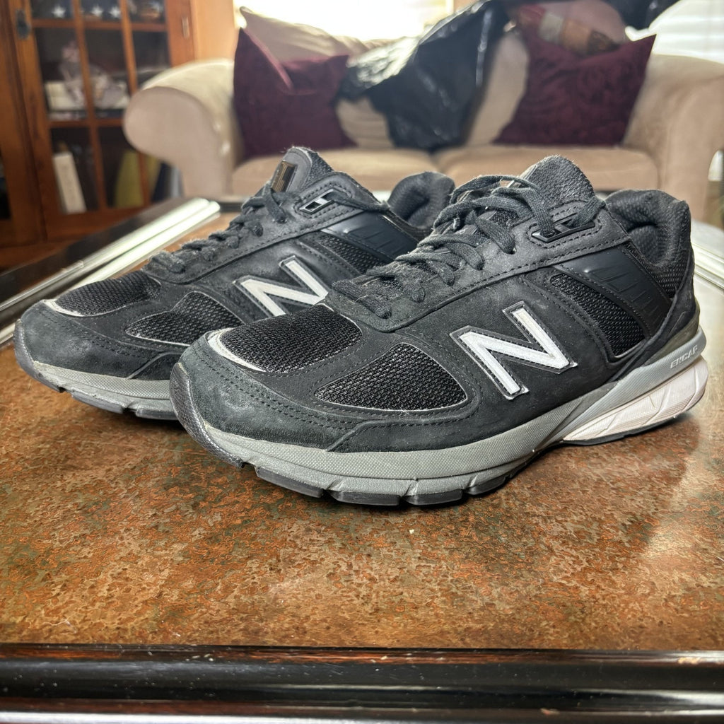 New Balance 990v5 Shoes Mens Size 7.5 4E Wide Black Silver Athletic Gym Sneakers