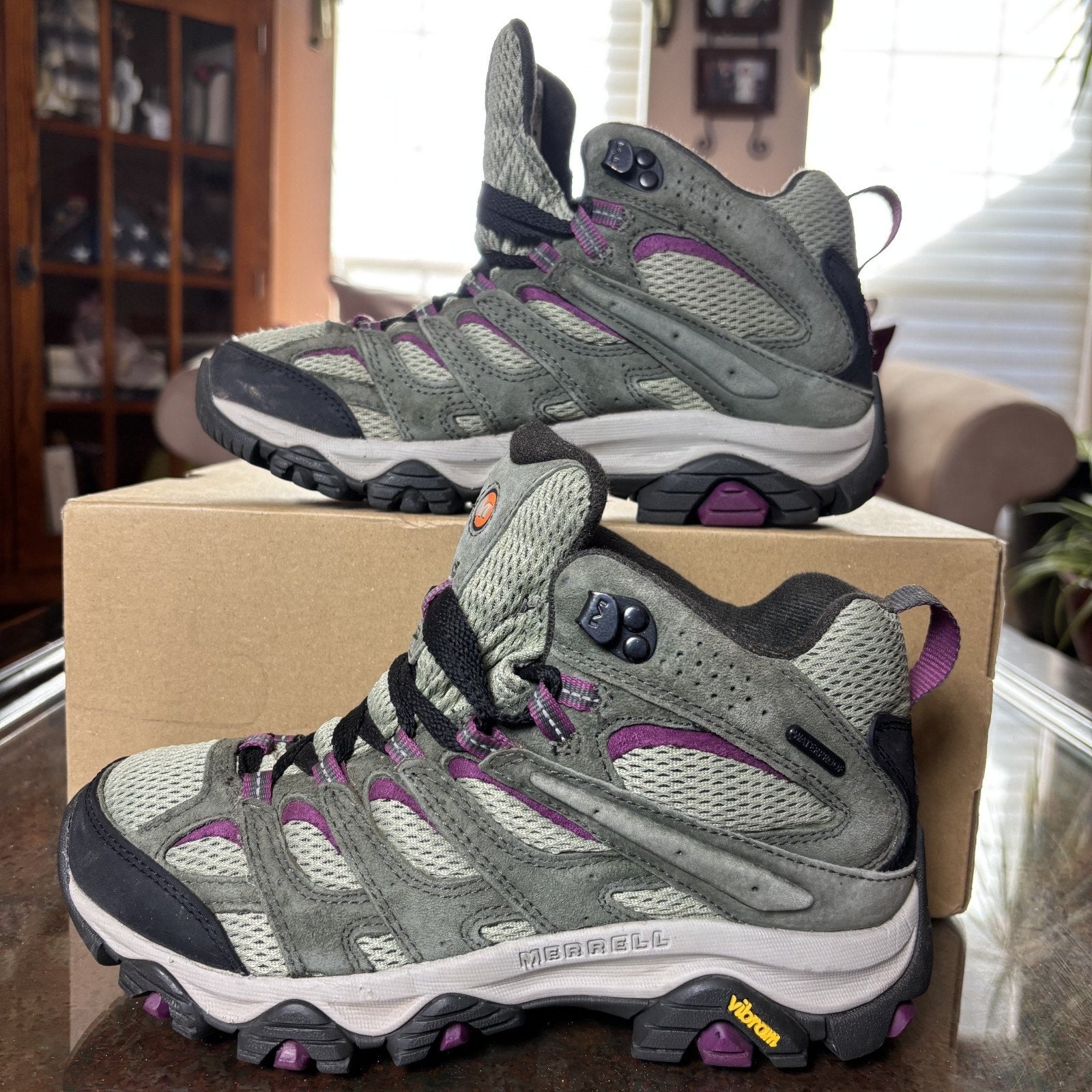 Merrell Moab 3 Mid Waterproof Hiking Boots Women's 6.5 Green Trail Outdoor Shoes