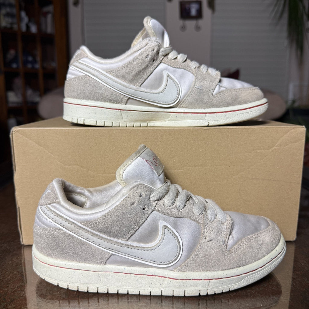 Nike Dunk Premium SB Low City of Love Collection Women's Size 5.5 White Sneakers