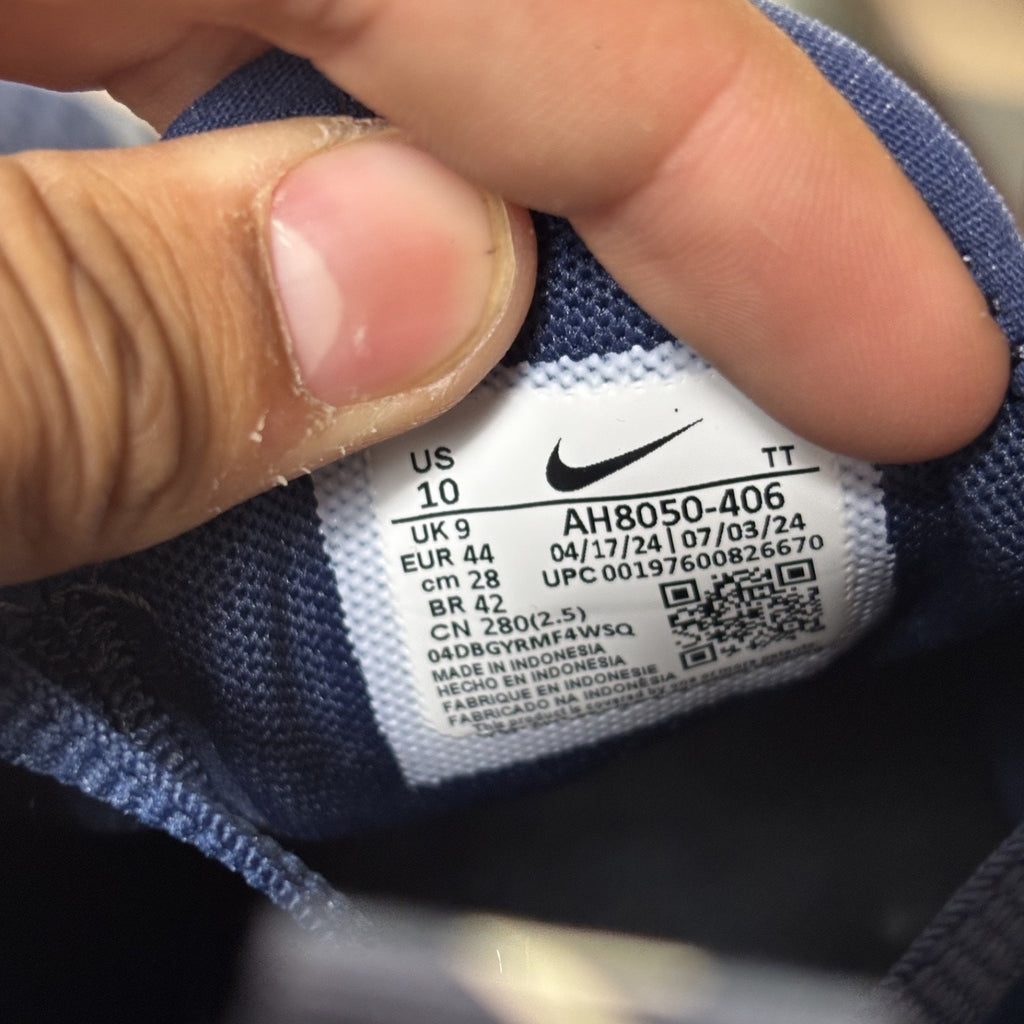 Nike Air Max 270 Shoes Mens Size 10 Navy Blue White Athletic Running Sneaker NEW