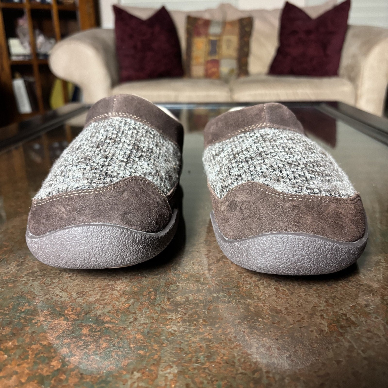 Kuru Draft Slippers Men's Size 9.5 Brown Grey Knit Comfort Walking Mule Slip-ON