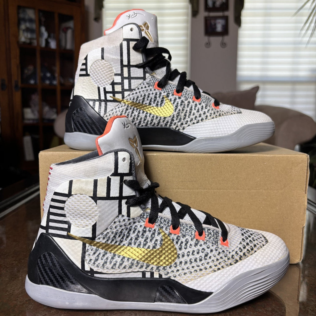 Nike Kobe 9 Elite GS Fundamentals Boys 7Y White Gold Basketball Shoes Sneakers