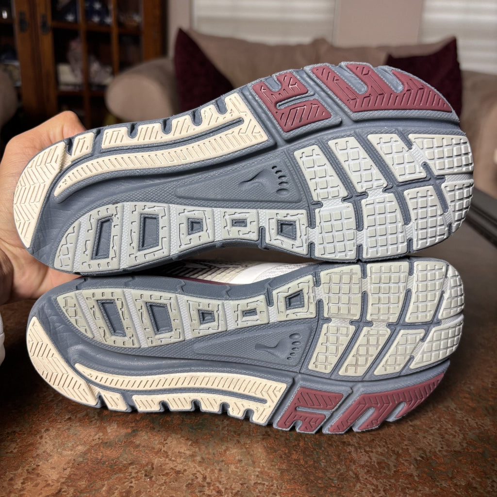 Altra Provision 4 Womens 6.5 White Gray Road Running Athletic Gym Shoes Sneakers