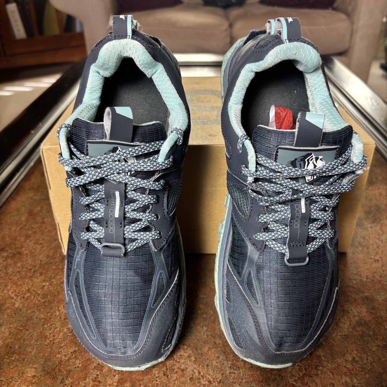 Altra Lone Peak 4.5 Women Size 10.5 Grey Trail Running Zero Drop Shoes Sneakers