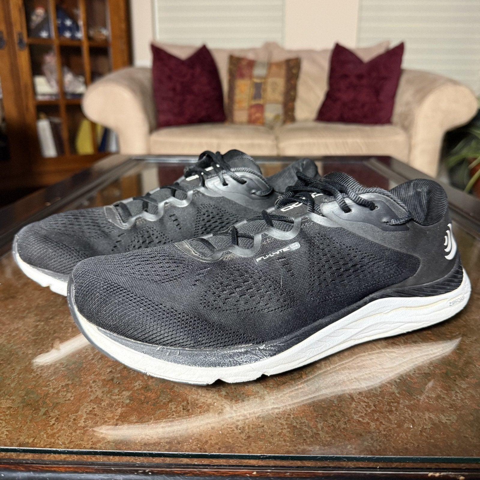 Topo Athletic Fli-Lyte 4 Shoes Mens Size 12.5 Black White Road Running Sneakers