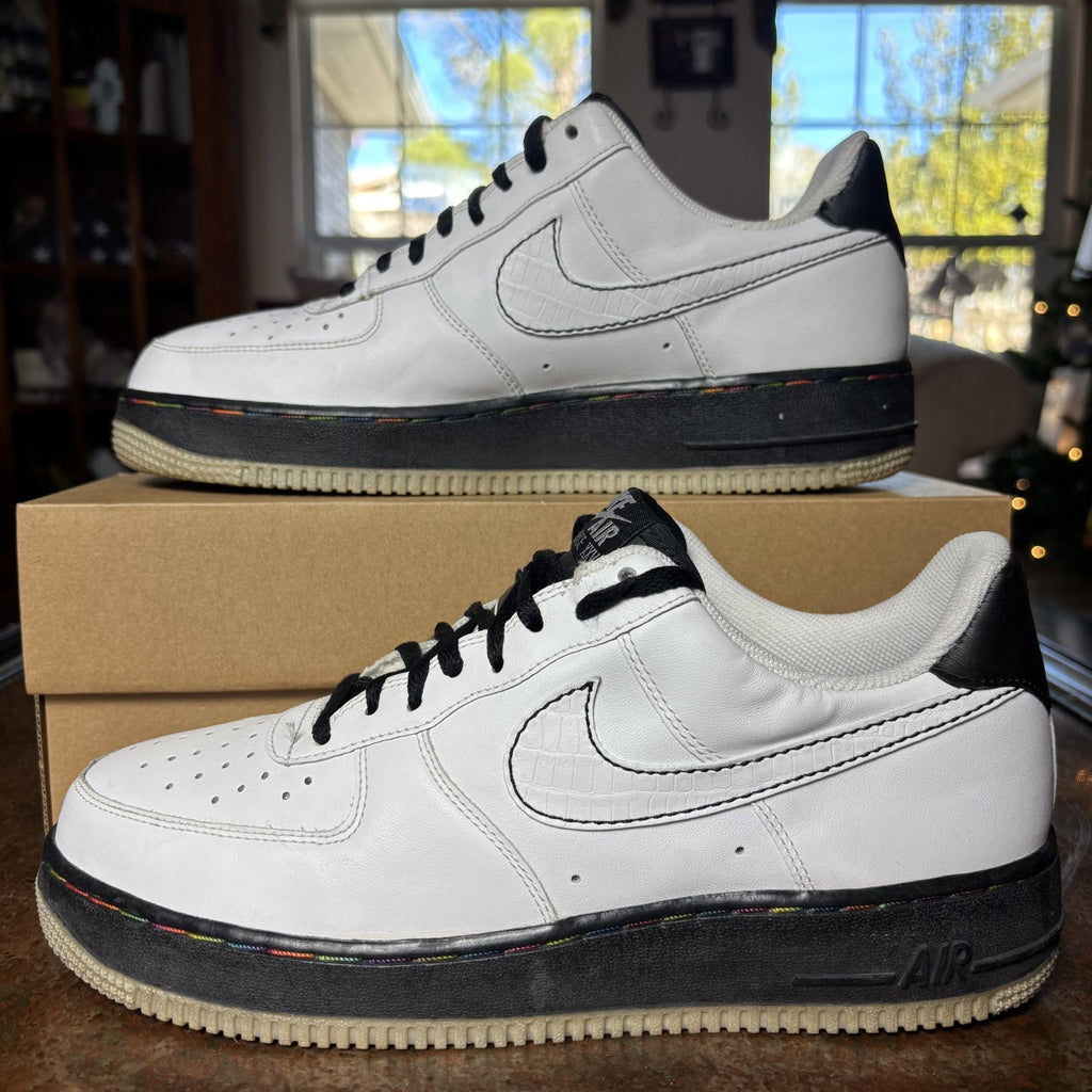 Nike Air Force 1 Low '07 The Square Mens 9 White Casual Sneakers 2007 Rare VTG