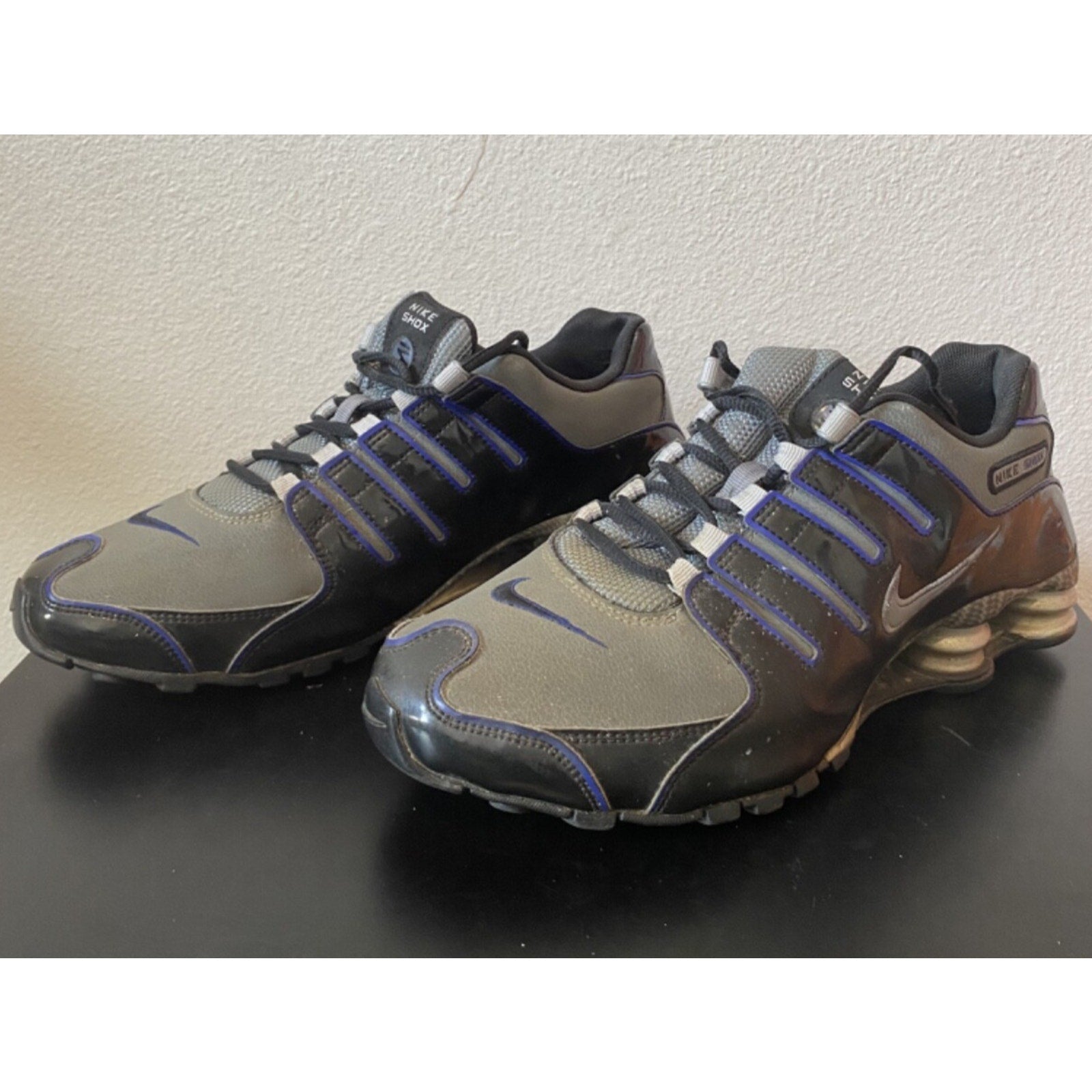 Nike Shox NZ Shoes Mens Size 9 Grey Black Blue Athletic Sneakers 501524-009 VNTG